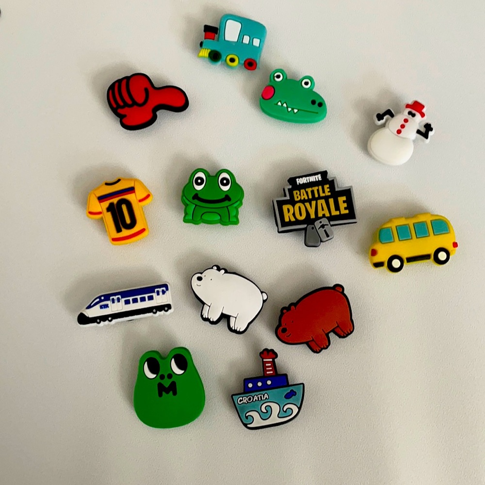 CROC Shoe Charms Jibbitz Fortnite Train Bus Bears Frog Jersey